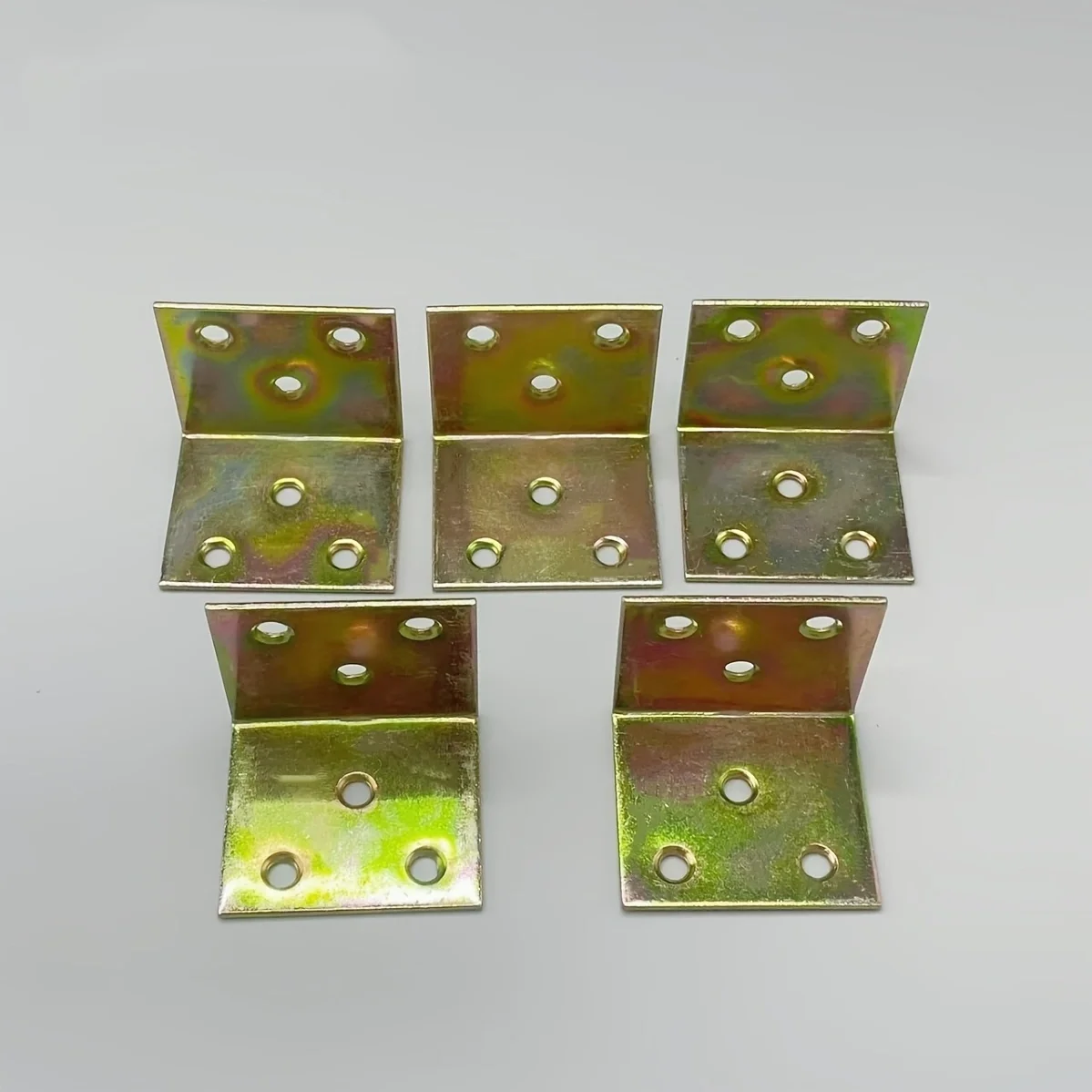 5 pieces of thickly coated and colored 90-degree right-angle L-shaped furniture hardware accessories