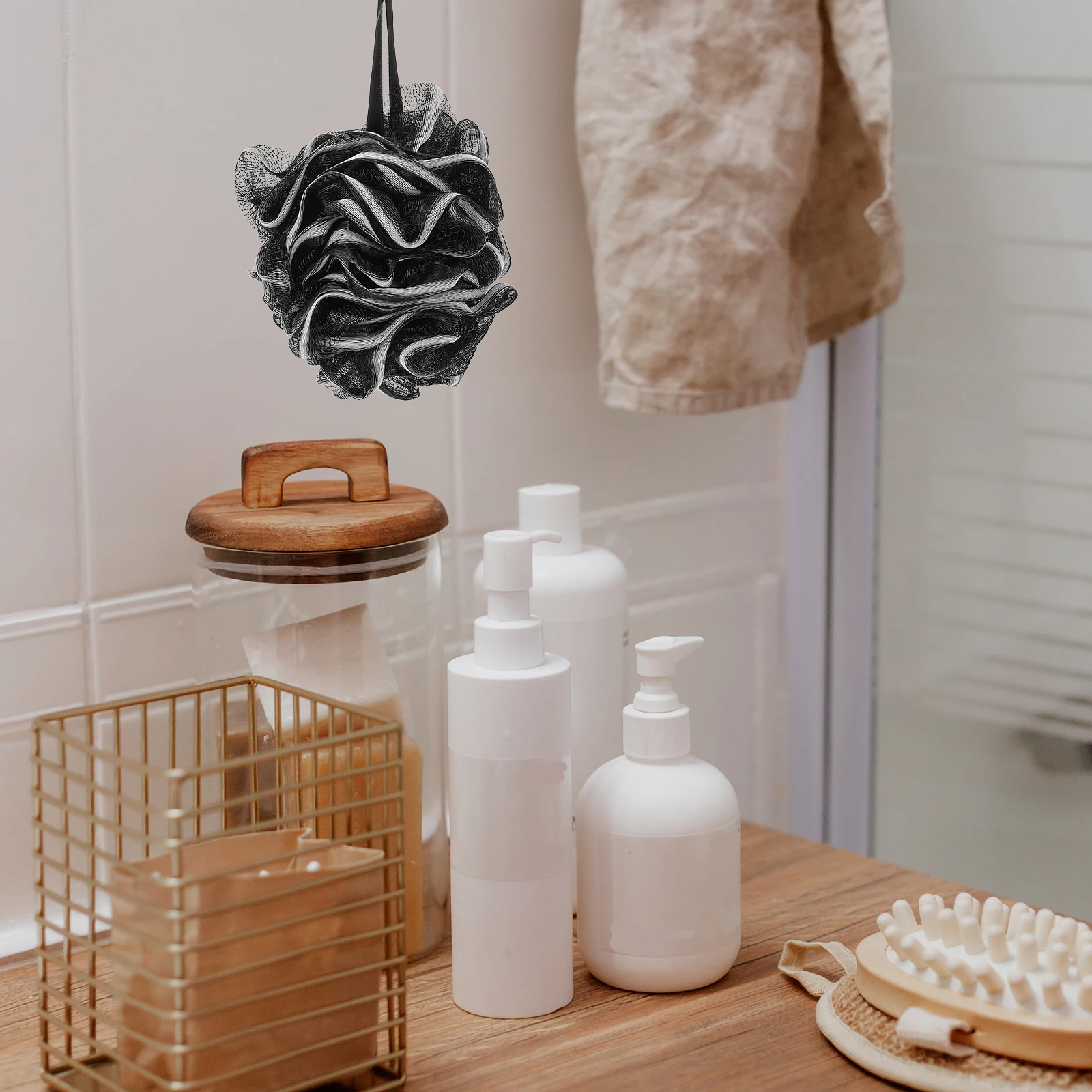 

4Pcs Large Bath Balls Wear-Resistant Shower Loofahs Thick Flexible Household Bath Sponges Effective Exfoliating Body Wash Sponge