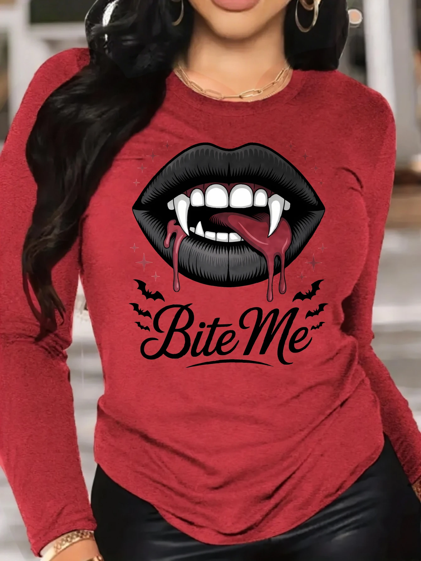 تي شيرت Bite Me Fangs Lips للجنسين للهالوين بأكمام طويلة من القطن لمظهر الخريف الدافئ