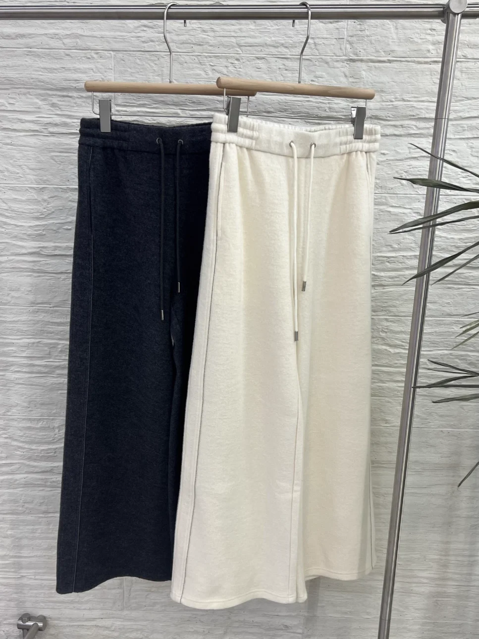 

Beaded Chain Wide Leg Pants for Women Elastic Waist Straight Loose Wool Blend Trousers