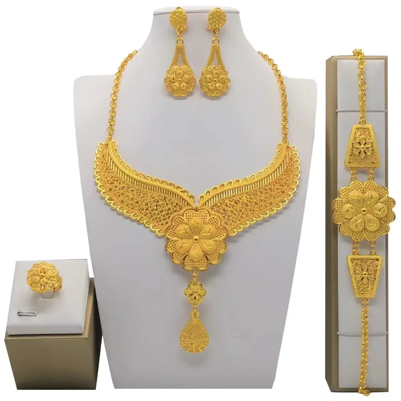 Dubai Gold Color Round Pendant Necklace Bracelet Earring Ring Set Arabic Ethiopian Nigerian Wedding Party Copper Jewelry