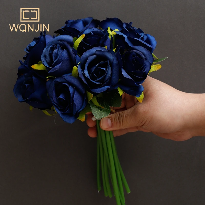 WQNJIN Künstlicher Blumenstrauß, 12 Köpfe, Seidenrose, blaue Blume, gefälschter Rosenbund, Hochzeit, Party, Zuhause, Tisch, Geschenk, Dekoration – Detail 2
