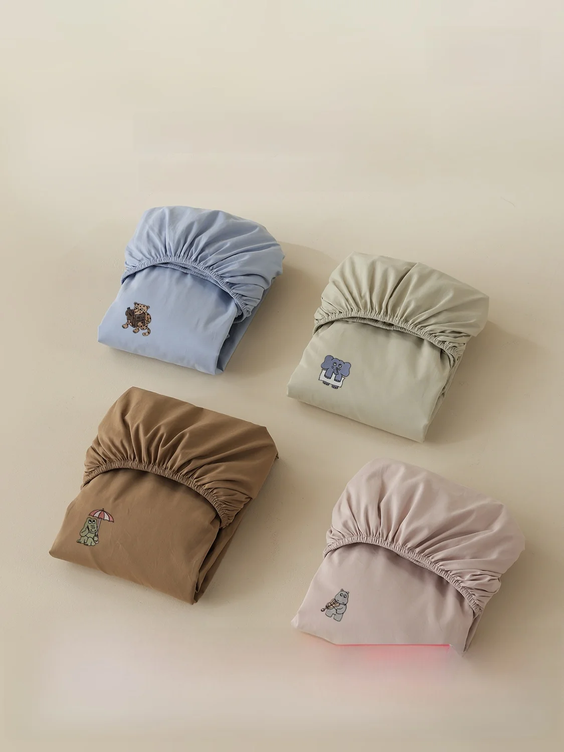 

Хлопковое фланелевое покрывало-балдахин класса А, новое, с 26 мультяшными вышивками, теплое, осенне-зимнее, цельное, для односпальной кровати