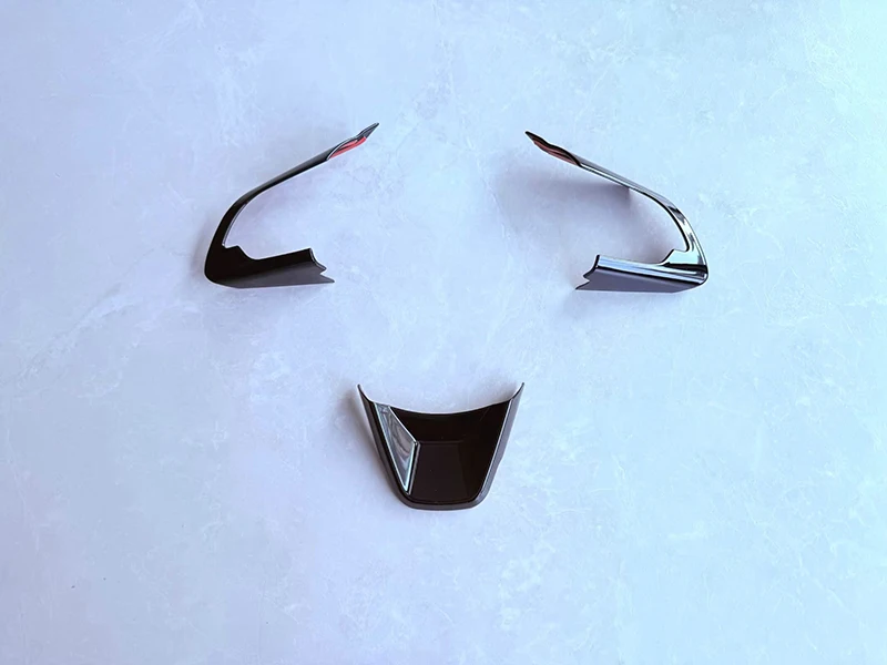 لسوزوكي جيمي JB64W/JB74/JC74W 2018-2025 اكسسوارات السيارات عجلة القيادة غطاء لوحة الحافة إدراج شارة صب مقبلات