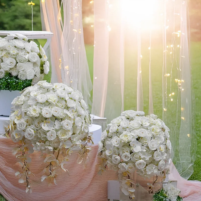 

Romance Overload 3D Phalaenopsis Hydrangea Rose Flower Balls Bring A FairyTale Vibe To Your Dream Wedding