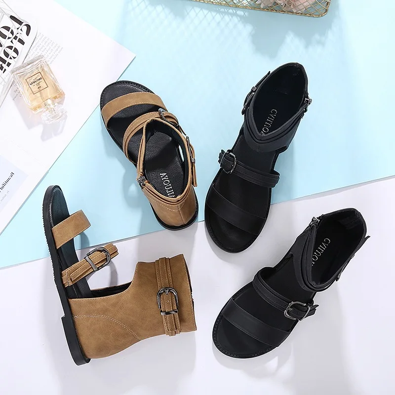 2024 Summer New Belt Buckle Open Toe Flat Sandals Cover Heel Side Zipper Inner Increase Fashion Cool Boots Women\'s Wedge Shoes