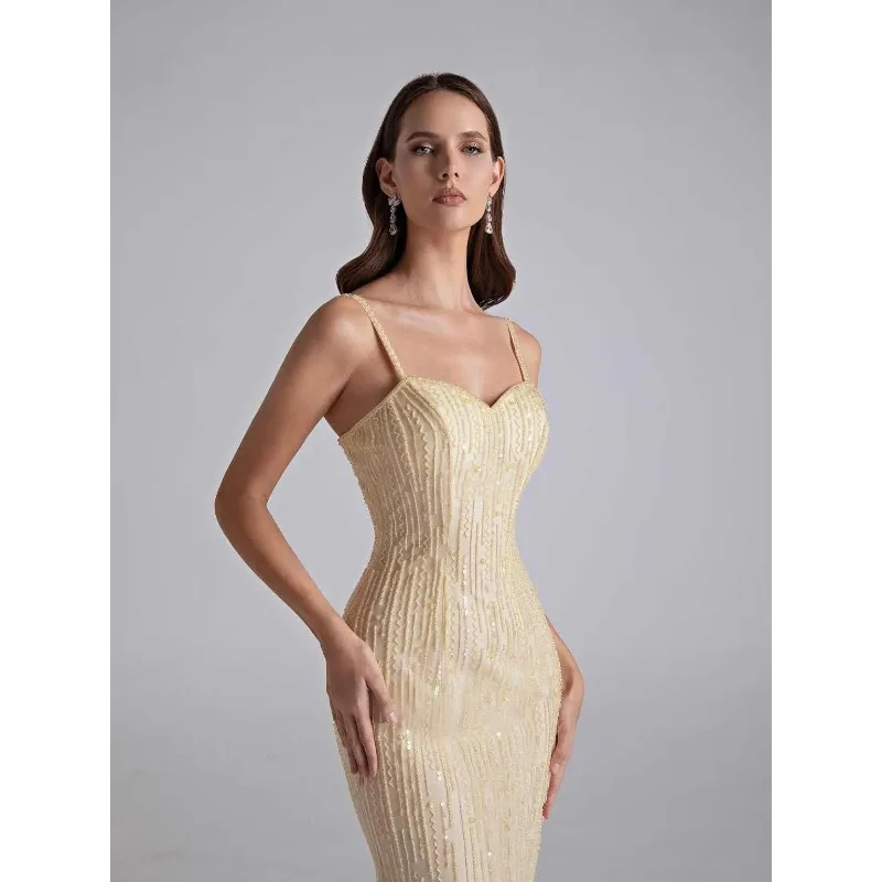 فستان سهرة أنيق بحورية البحر بحزام سباغيتي مطرز بدون ظهر فستان حفلات فيستدوس دي فييستا مخصص