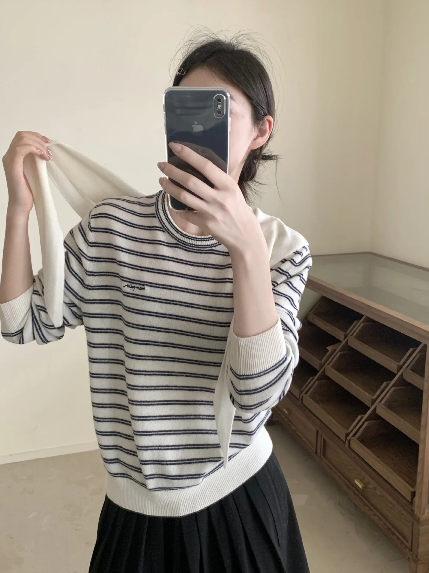 

Woolen sweater Korean shawl round neck striped embroidered wool knit sweater