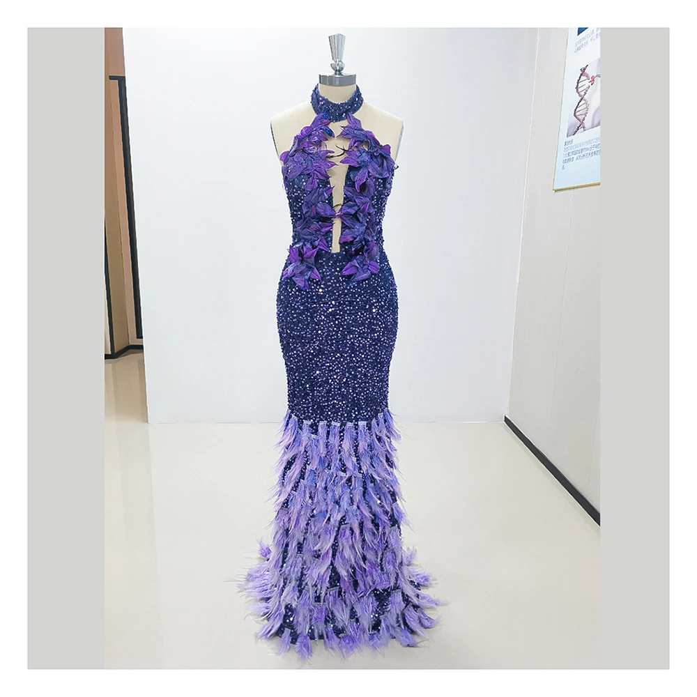 High Quality Sequined Feathers Appliques Exquisite Evening Dress Sleeveless Halter Floor Length Long Dresses Special Party Gown