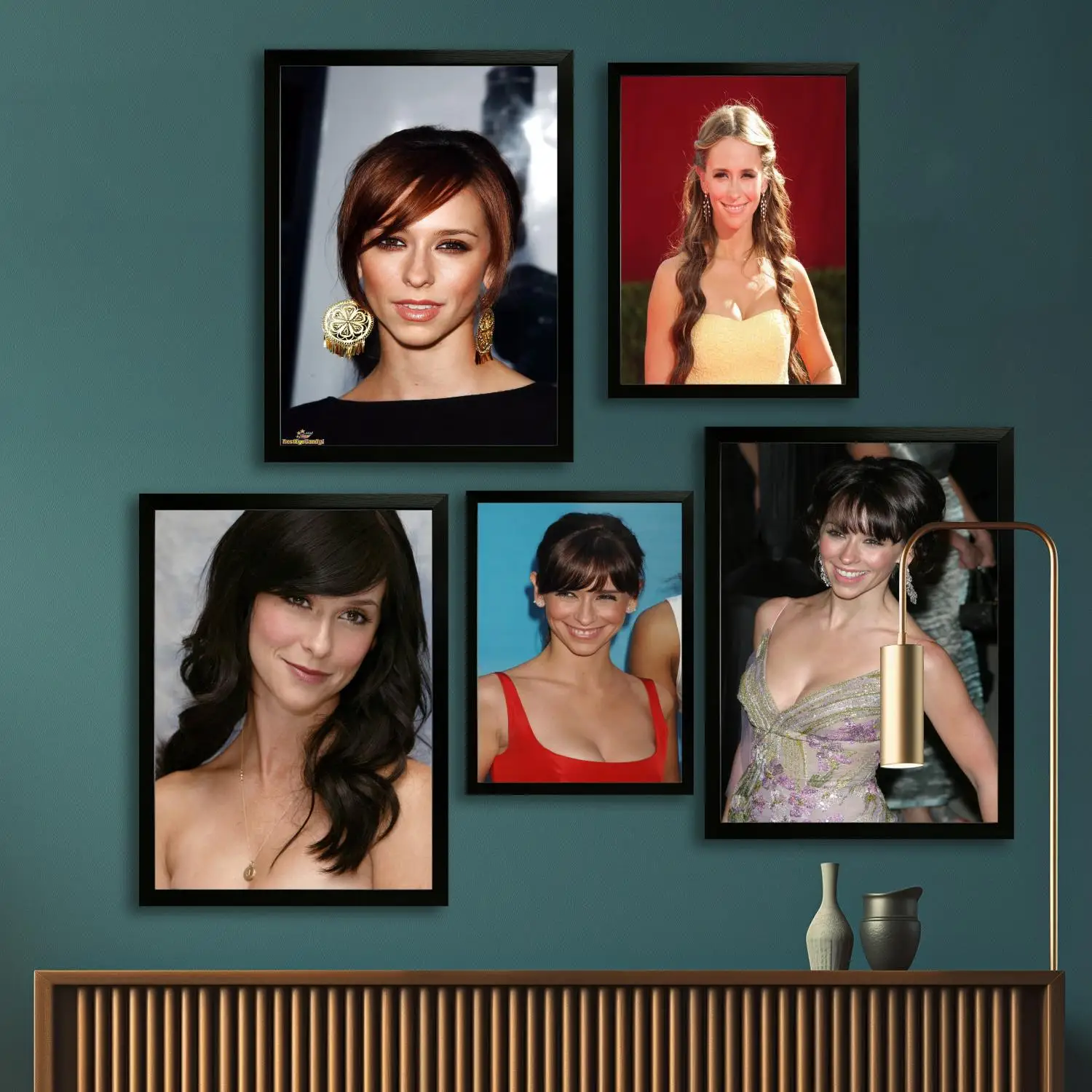 Jennifer Love Hewitt Canvas Art Poster and Wall Art, Picture Print, Modern Family Bedroom Decor,Decorative painting