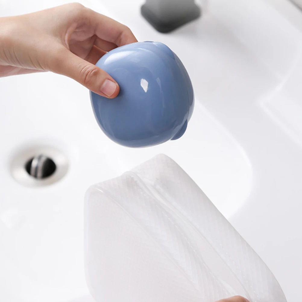 

2pcs Portable Soap Box Waterproof Leachate Soap Dish Soap Holder for Trip Outdoor (Square and Round for Each )