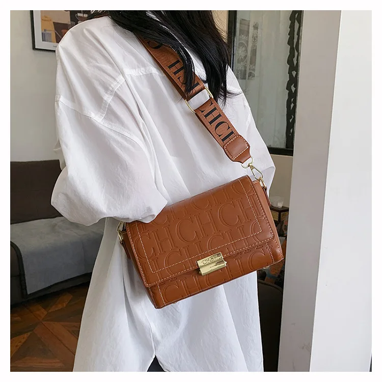 CHCH Women's New High end, Fashionable, Multicolor, Versatile, Small and Small Square Bag with One Shoulder Oblique Straddle Bag
