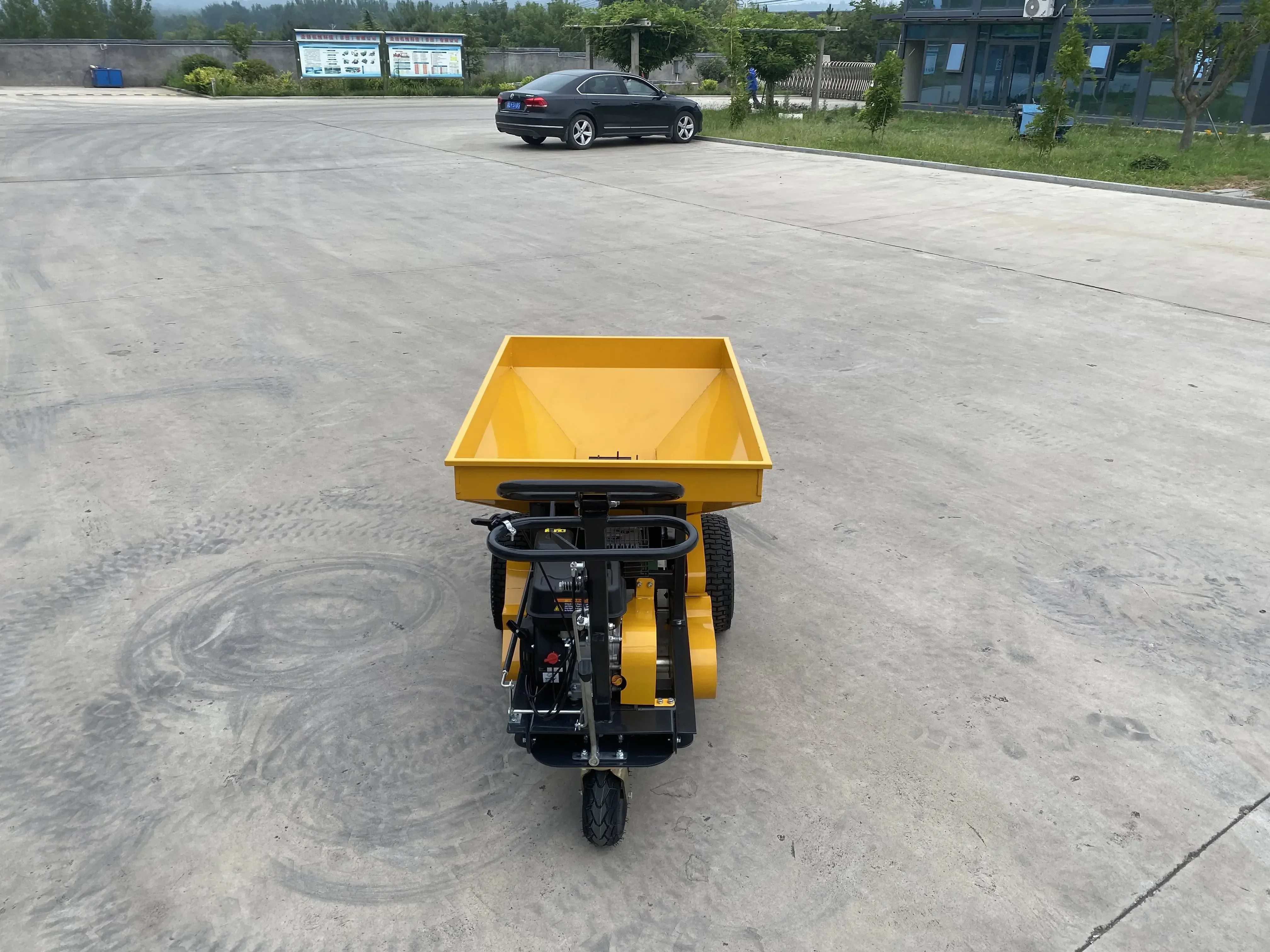 Fertilizer Spreader Applicator Tractor Loading Agricultural Fertilizer Applicator Professional Machinery