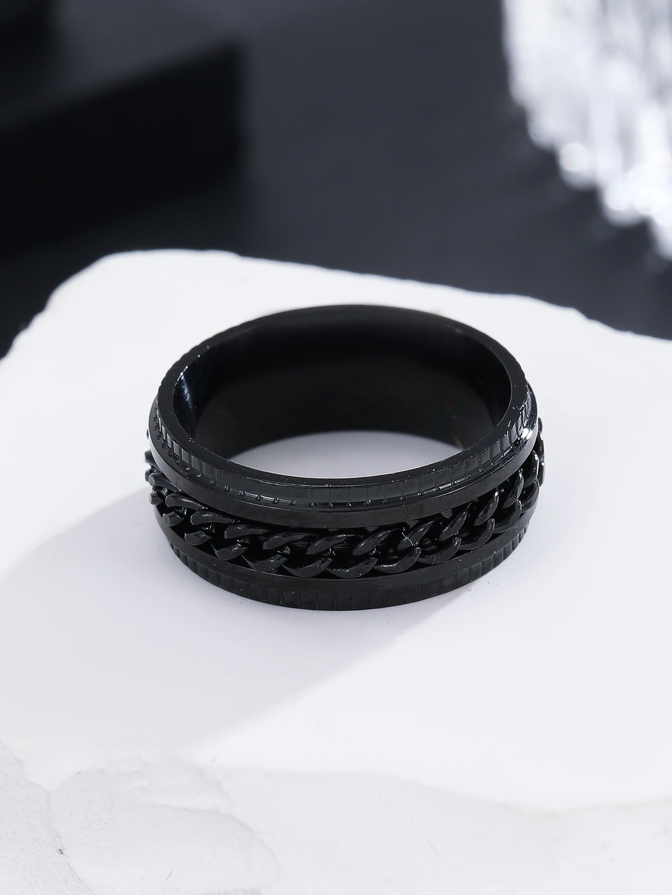 Stainless Steel Fidget Ring Black Spinner Ring For Men Women Anxiety Stress Relieving Spinning Ring Cool Male Spin Ring Men Wedd