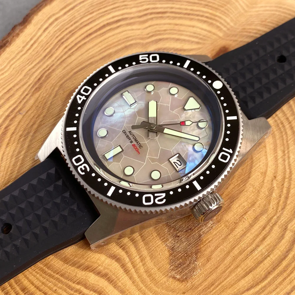 62mas Diving Steel Mechanical Men Watch NH35AA movt MOP Dial Dome Sapphire Crystal 120 Click Bezel  Ceramic Bezel Black Chapter