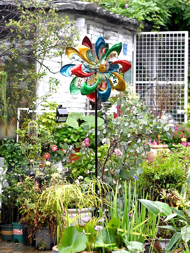 Outdoor Iron Art Windmill Decorative Piece Creative Rural Style Garden Courtyard Decoration Large Windmill Ornament