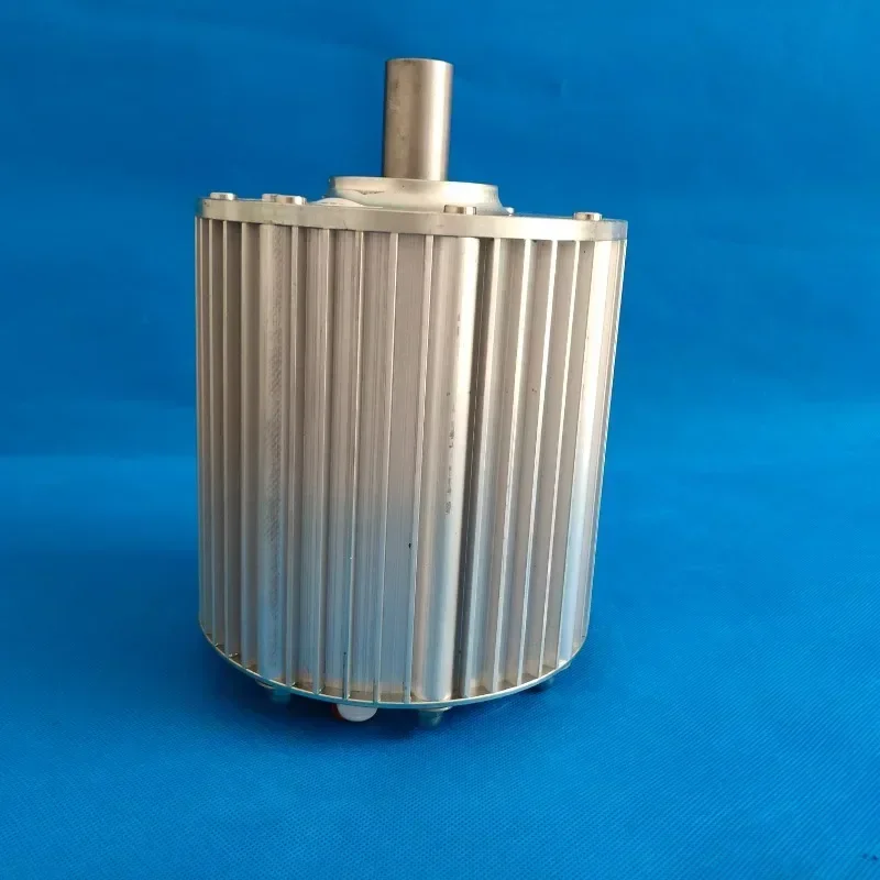 

2024 new arrival 3 phase permanent magnet generator low RPM single shaft windmill 800W/1KW generador alternator generator