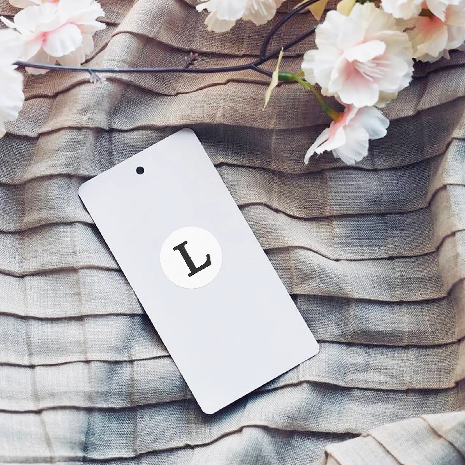 

7Packs Size Label Sticker Round Self-Adhesive Clothing Size Labels for T-Shirts Clear Easy Peel and Paste Organize Stock