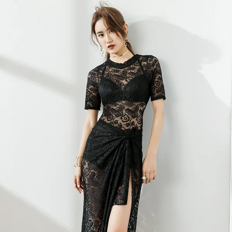 

Консервативный купальник больших размеров с черным кружевом, термокомфортный, сексуальный, утягивающий, скрывающий живот, комплект из трех предметов, бикини