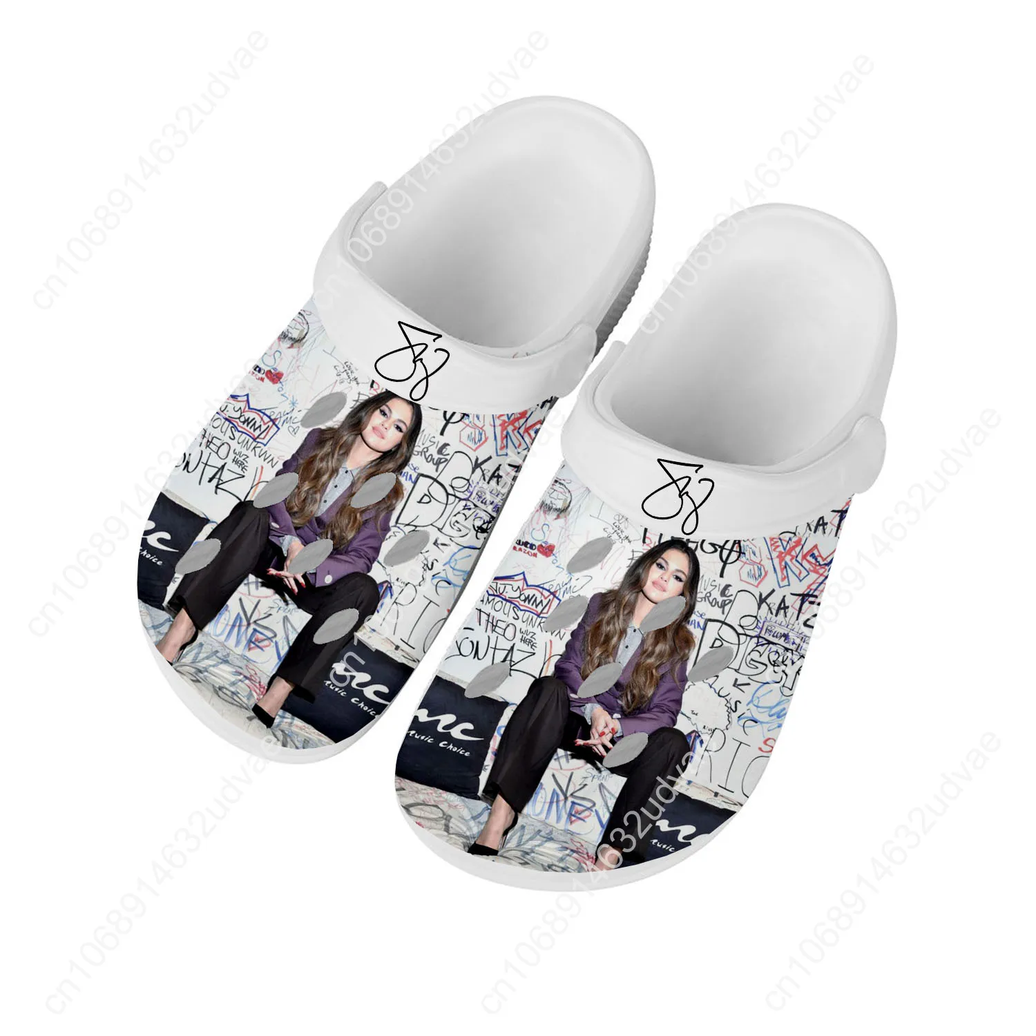 Selena Gomez Water Shoes Mens Womens High Quality Fashion Home Garden Clogs Customizd Sandals Beach Breathable Hole Slippers