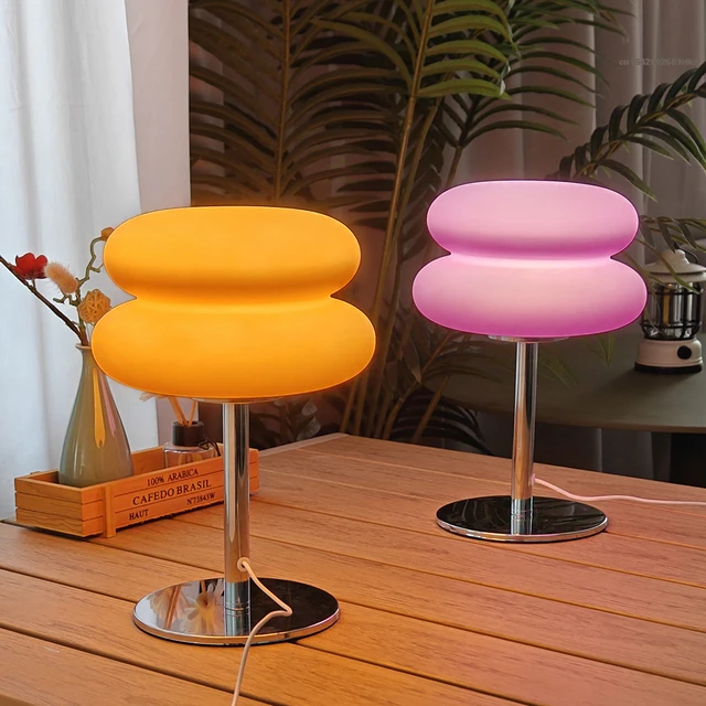 Kremowa lampa stołowa plastikowy abażur sypialnia lampka nocna dekoracyjna wtyczka USB trójkolorowe przyciemnianie salon gabinet nastrojowe światło