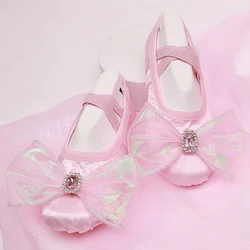 Children's dance shoes Soft soled crown decorated ballet shoes Children girls performing cat claw dance shoes