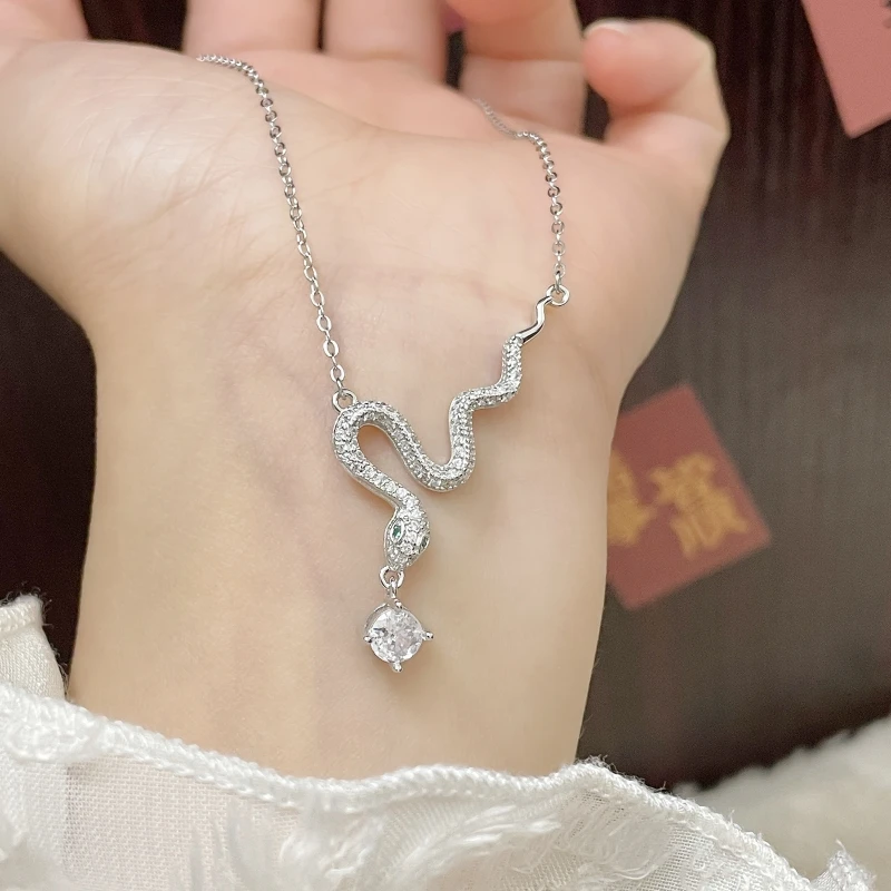 جديد 925 الفضة 5A الزركون الأفعى قلادة قلادة الحيوان تصميم قلادة أسلوب بسيط موضة النساء عيد ميلاد غرامة المجوهرات بالجملة #4