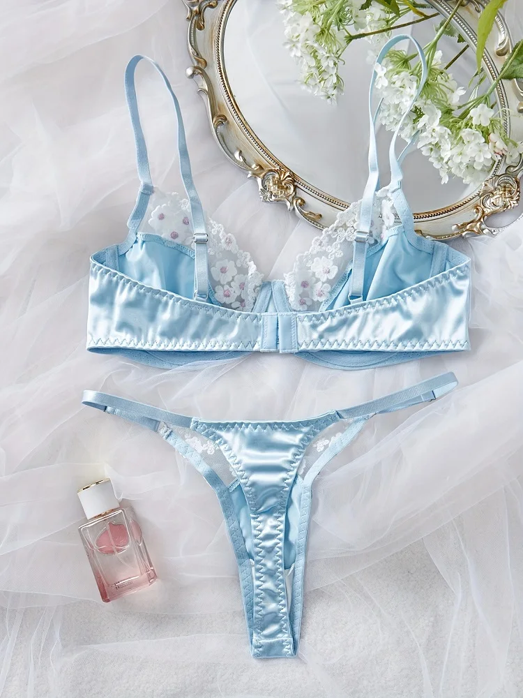 Lingerie biru seksi Set pakaian dalam tanpa kelim mewah Set eksotis Satin Set pakaian pencocokan sulaman halus Set Bra Push Up