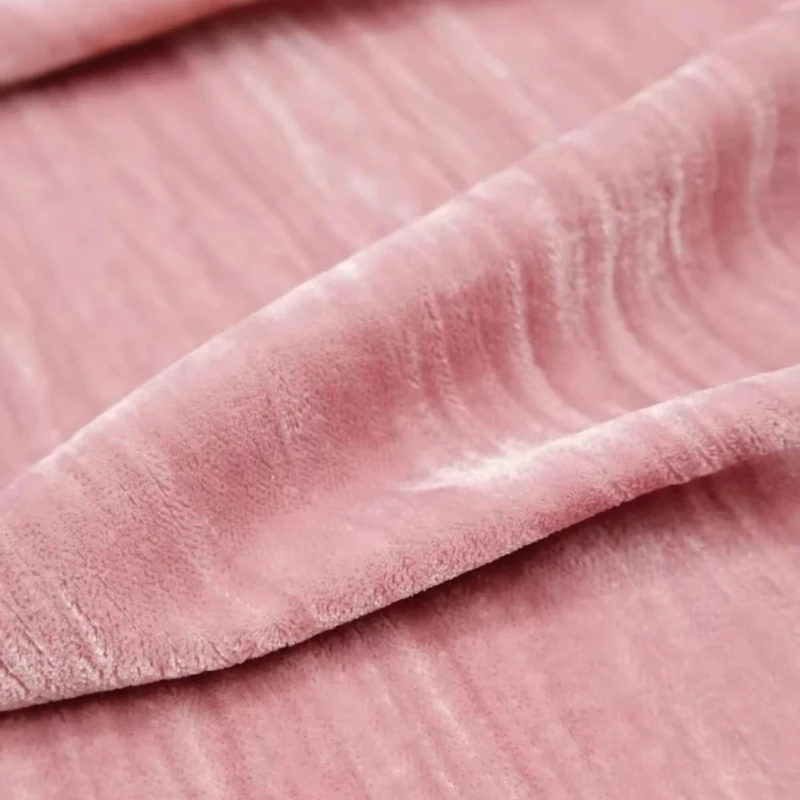 

Светло-розовая бархатная ткань для дома, ручная работа, сохраняющая тепло, плиссированная полоска, драпированная текстура, вечернее платье, дизайнерские материалы для рукоделия