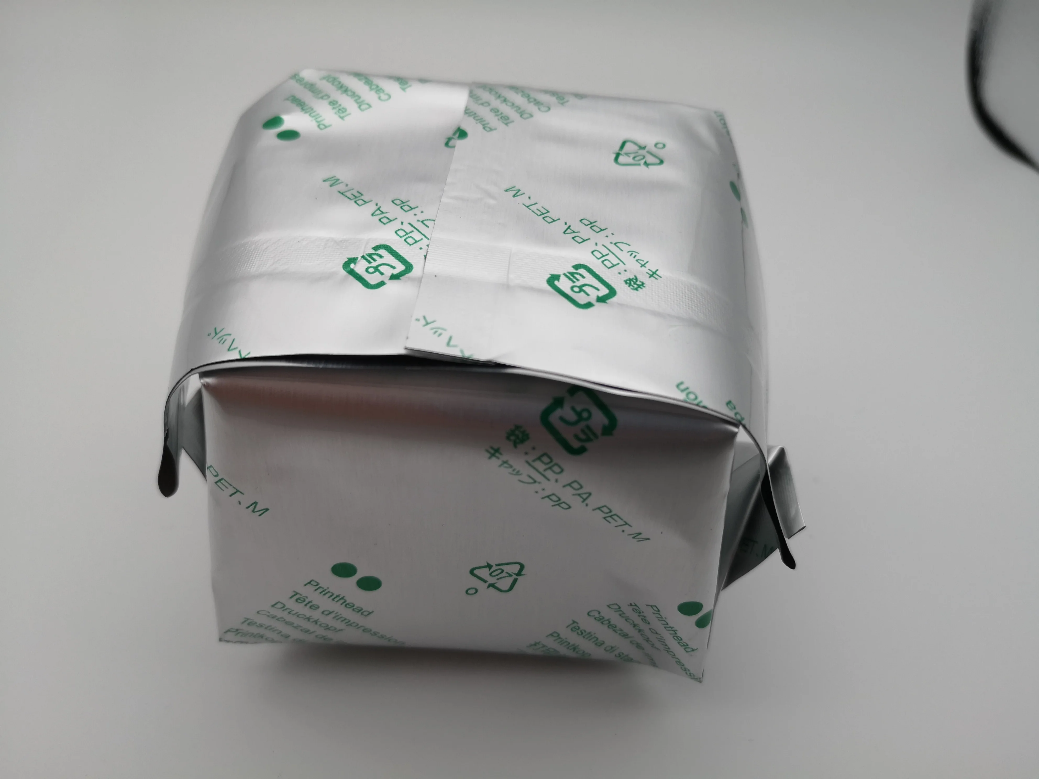 

PF04 New original Printhead PF-04 for iPF650 iPF655 iPF750 iPF755 iPF760 iPF765 iPF680 iPF685 iPF780 iPF785 inkjet nozzle