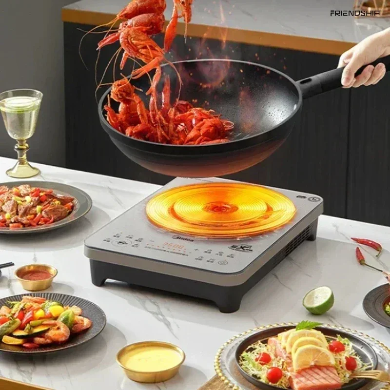 New induction cooker for home kitchen, high - power induction cooker for fierce - fire stir - frying.