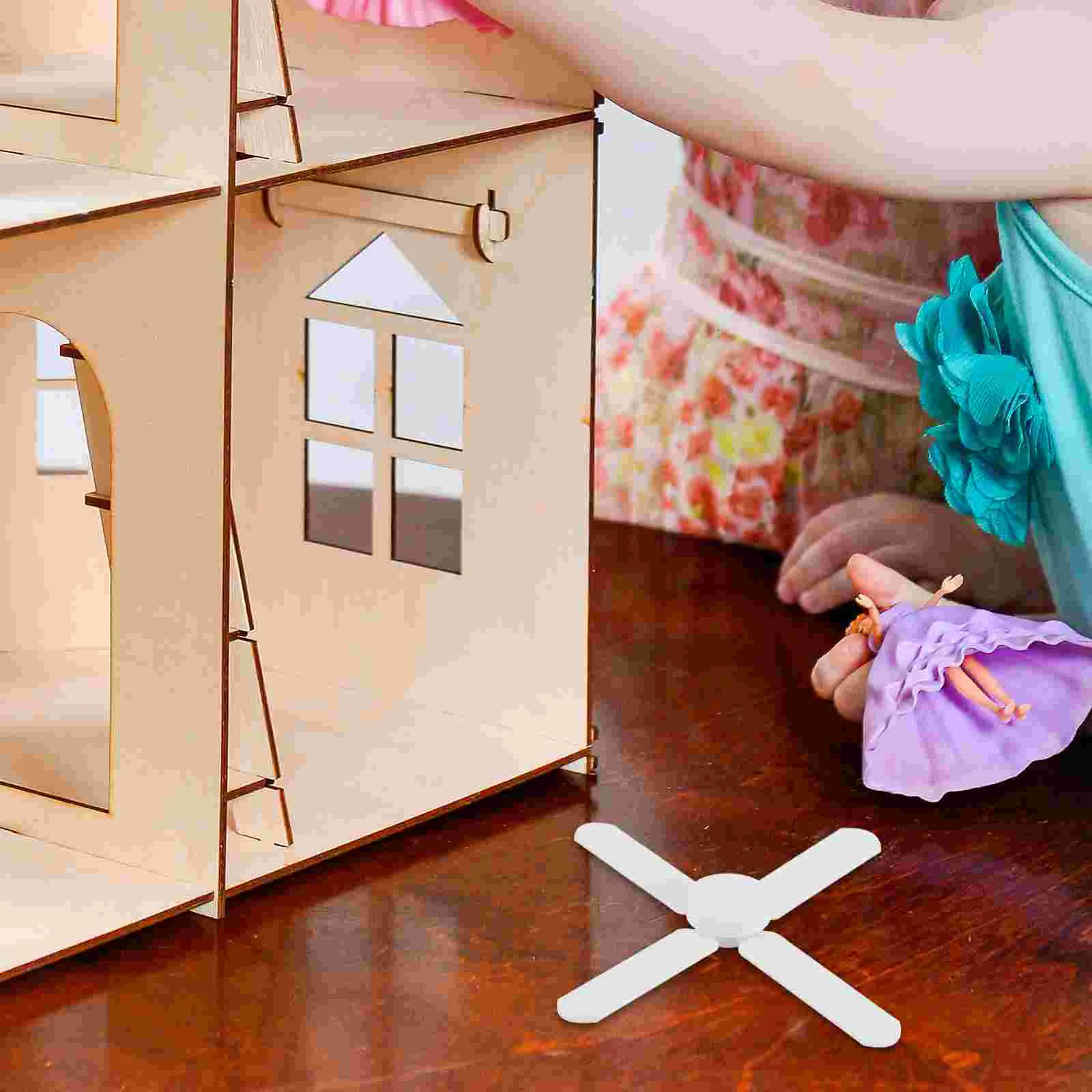 พัดลมเพดานขนาดเล็กรุ่น Dollhouse Miniature เฟอร์นิเจอร์อุปกรณ์เสริมตกแต่งสีขาว