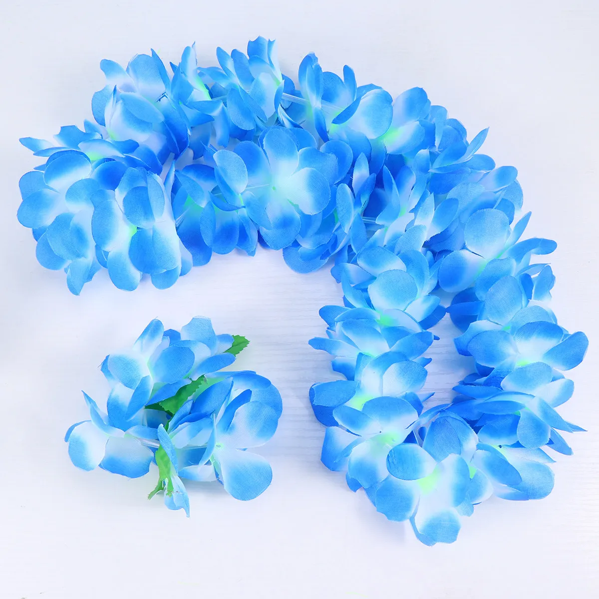 1Set Hawaiian Floral Garland Set Includes Necklace Bracelets Natural Delicate Design Comfortable Wear for Festival Beach Theme - view 2
