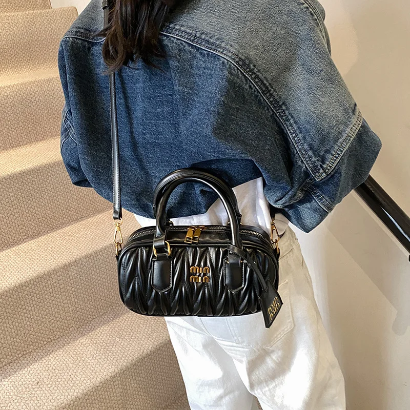 

​2025 Wrinkled Korean Style Shoulder Bag - Boho Chic Mini Square Purse with Top Handle, Ins Trendy Crossbody for Women Daily​