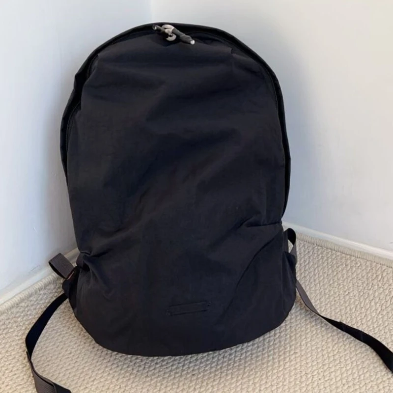 

Luxury Lite Daypack 20L Ultra Lightweight Functional Backpack Travel Fitness School Rucksack Unisex Daily Commute Shoulder Bag