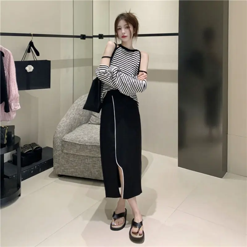 Summer Sexy Off Shoulder Long Sleeve T-shirt New Hollow Out Loose Striped Shirt Tops Korean Fashion and Trend Women Clothing