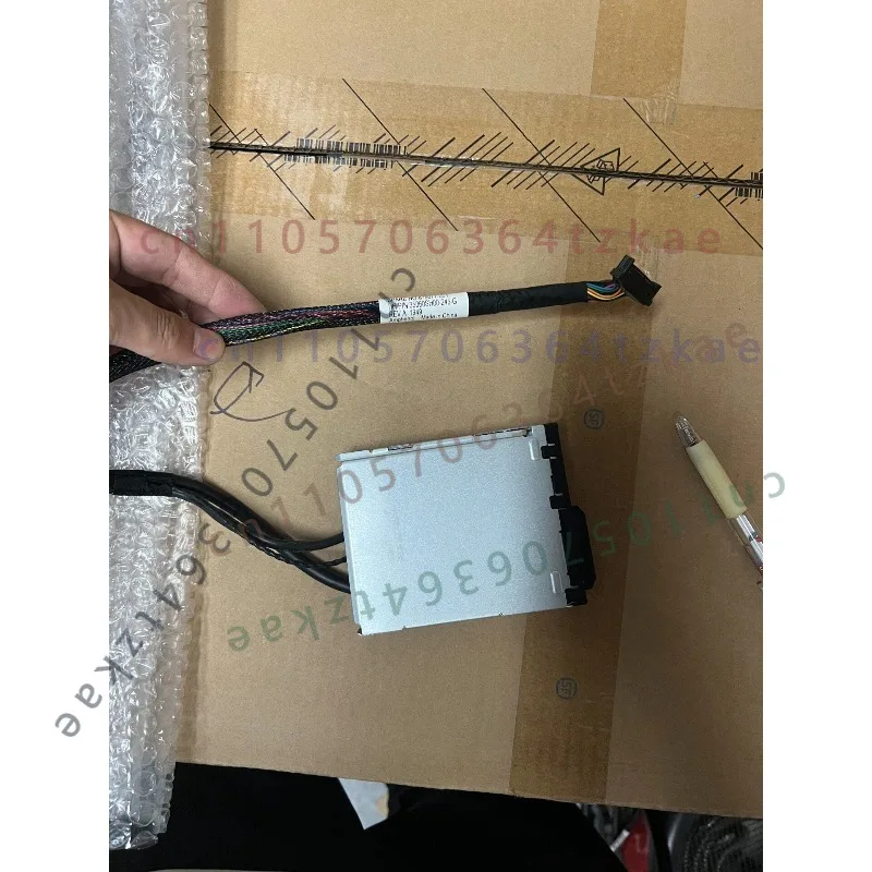 1pcs Used 95% new  for HPE DL380 Gen10 Server Power Switch Board 875077-001 869807-001 New Pull Front Control Panel