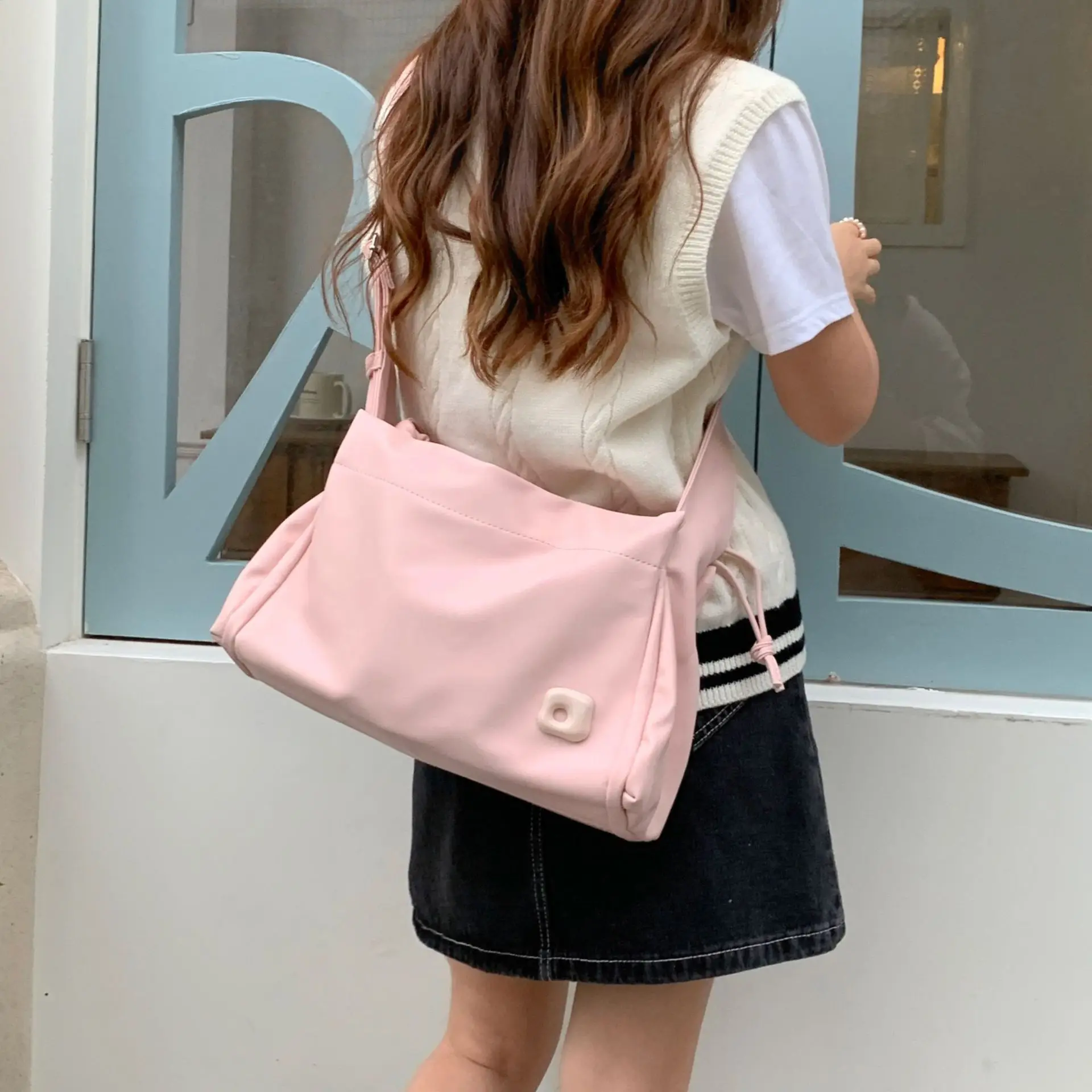 

Solid Color PU Leather Ladies Messenger Bag Fashion College Girls Book Shoulder Bags Large Capacity Tote Simple Female Handbags