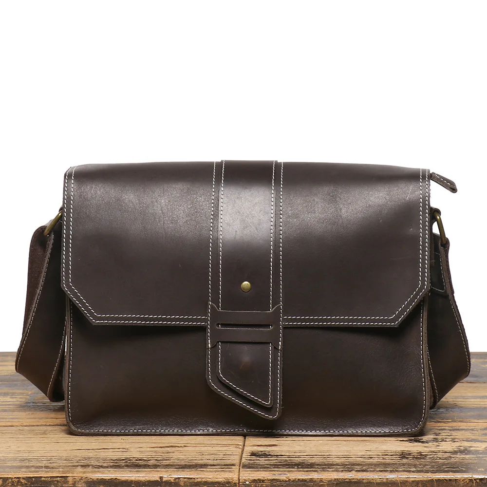 

LJ-6059 Head Layer Cowhide Crossbody Messenger Envelope Bag, Retro Cowhide Horizontal Shoulder Crossbody Bag