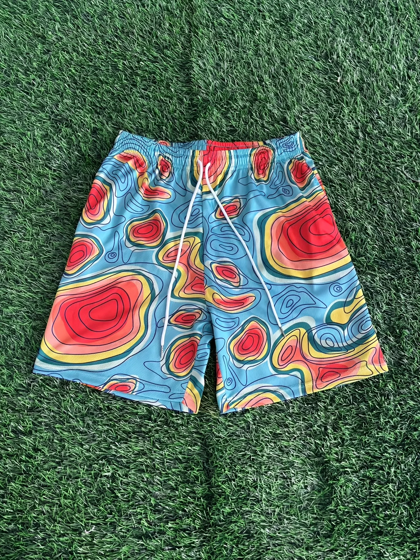 

Новые мужские шорты с принтом «Любовь», череп, лицо и буквенный принт, пояс и карманы, летние уличные дышащие модные шорты