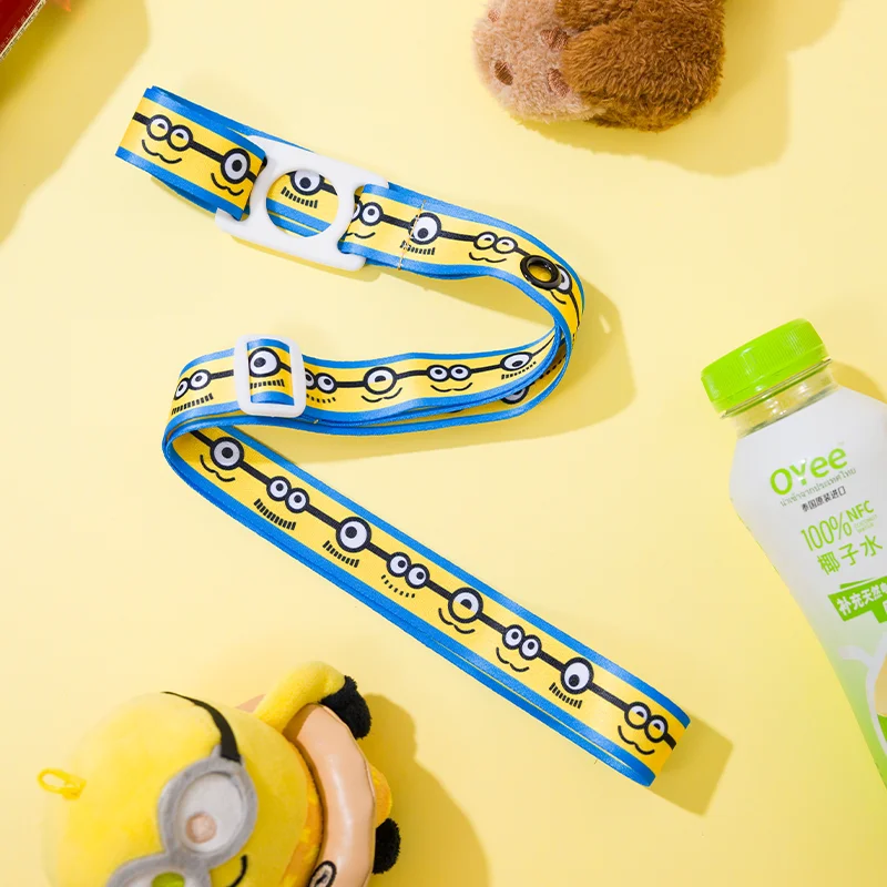 

Universal Studios Minions Multi-functiona Versatile Strap Cute Cartoon Lanyard Phone Holder ID Badge Keychain Detachable