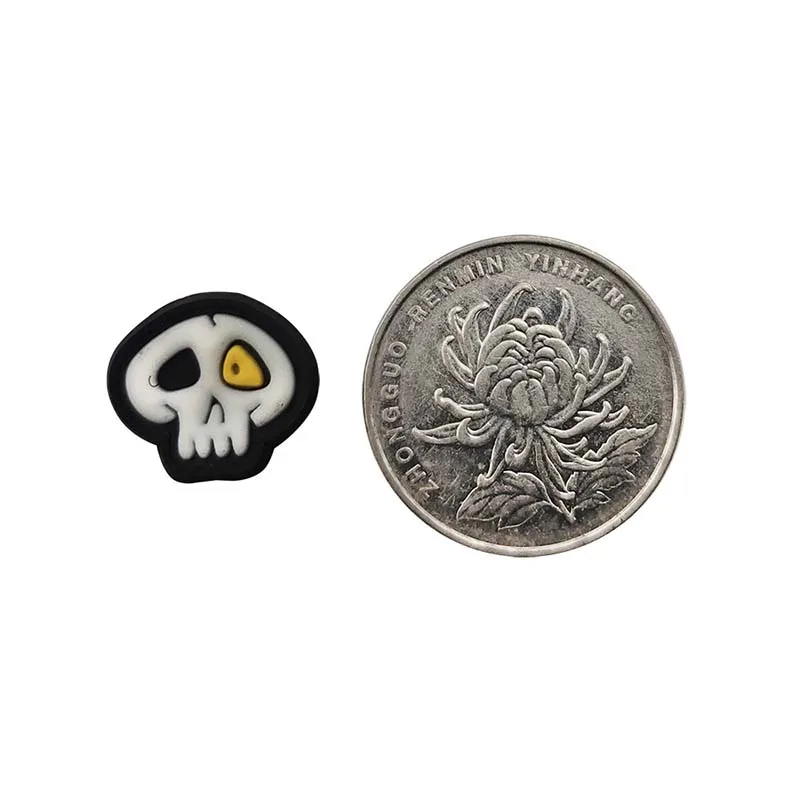 4PCS/PVC Rubber Badges Tiny Skull Applique Patches with Hook and Loop Glow in Dark,Mini Luminous Jellyfish for Backpack