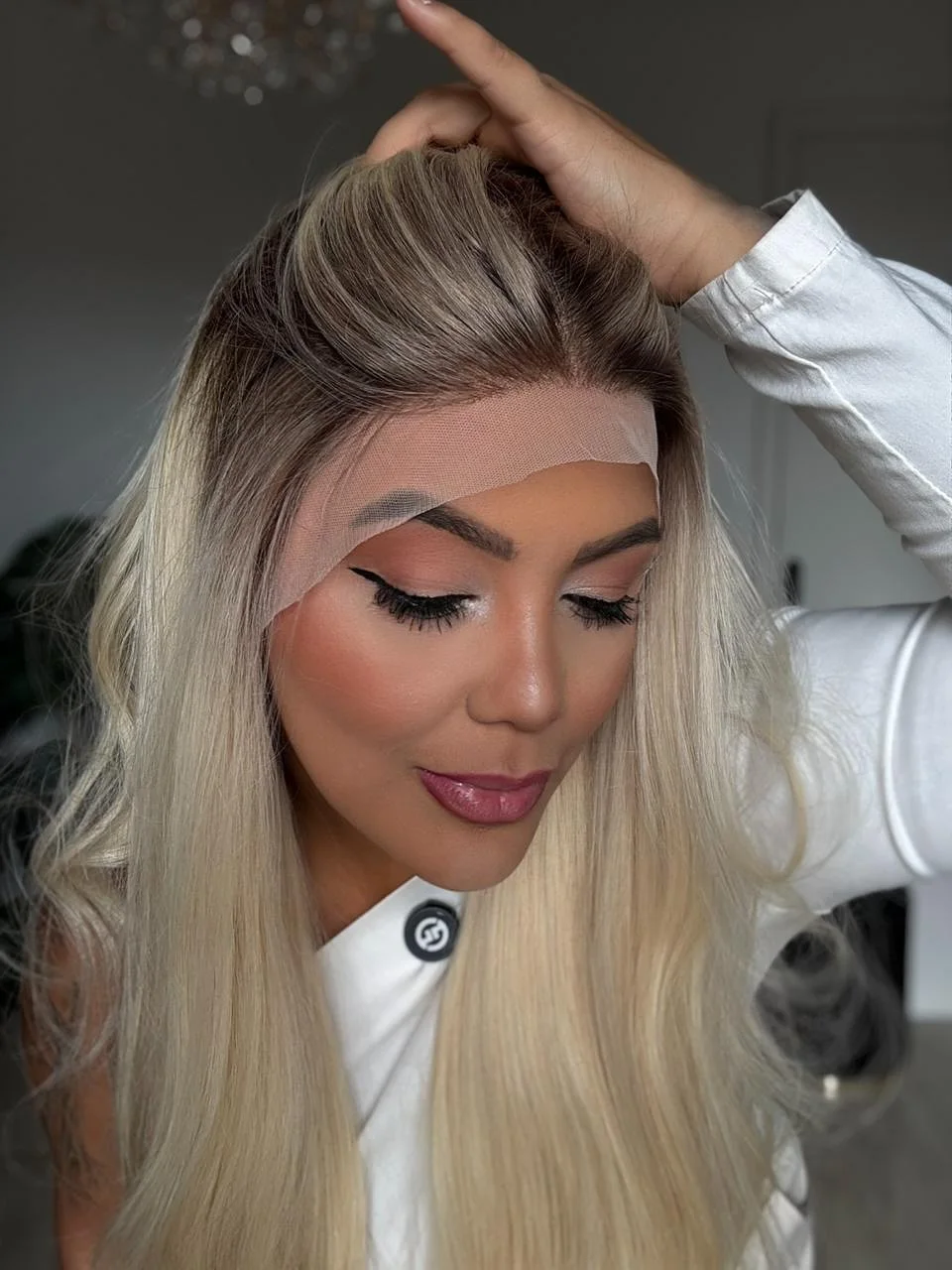 New In Long Deep Wave Glueless Wigs 26 Inches Shadow Roots Creamy Blonde Synthetic Lace Top Wigs 13*4 HD Invisible Lace Wigs
