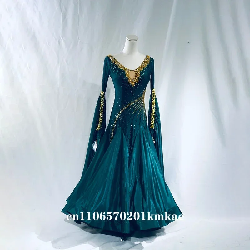 Deep Green Elegant Standard Ballroom Dance Dress, Gold Rhinestone Embellished Flared Sleeves, Flowy Skirt for Tango Waltz Dance