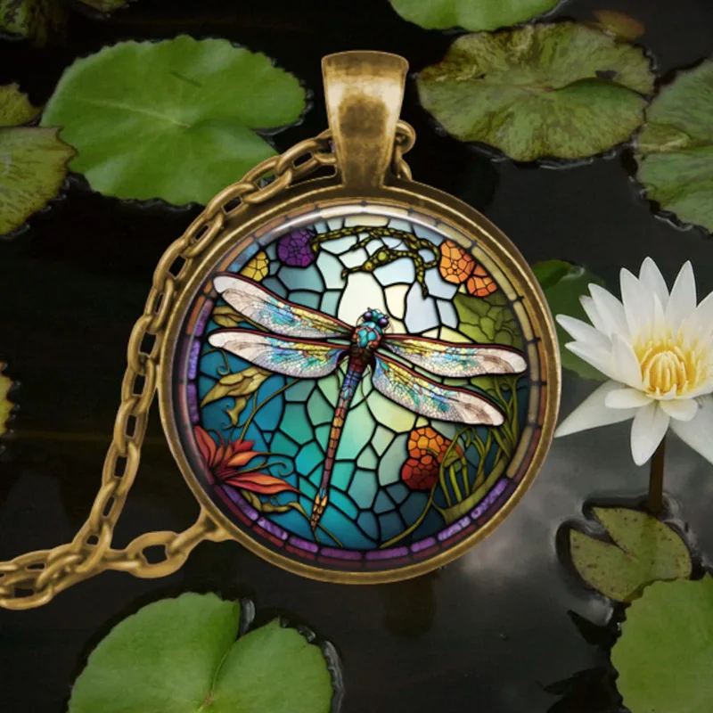 Vintage Round Cat Fox Dragonfly Magpie Bird Glass Pendant Necklace Forest Animal Jewelry Gifts