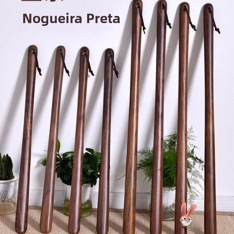 calcadeira-de-madeira-com-cabo-longo-em-nogueira-natural-extensivel-sem-necessidade-de-se-curvar-ferramenta-para-calcar-sa