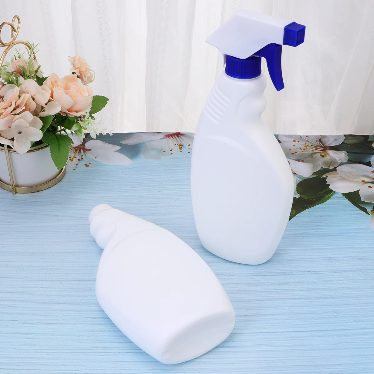 

5pcs 500Ml Empty Spray Bottles Hdpe Mist Bottles Compact Lightweight Plastic Dispensers Multi-Use For Gardening Baking Travel