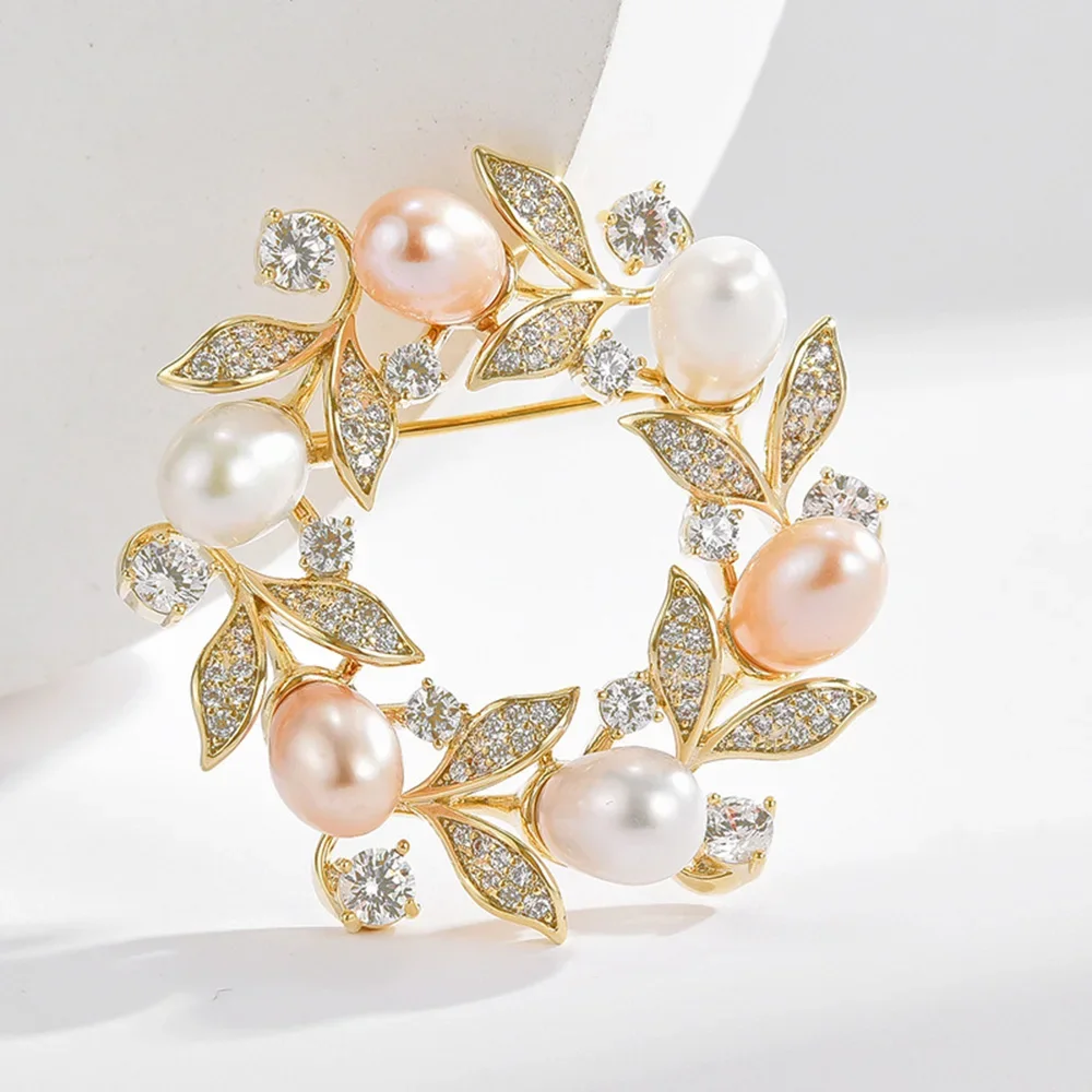 Pearl Brooch High-end Garland Jewelry for Wedding Banquet Dress Accessories Gifts Elegant 2024 New Exquisite Brooches Pins