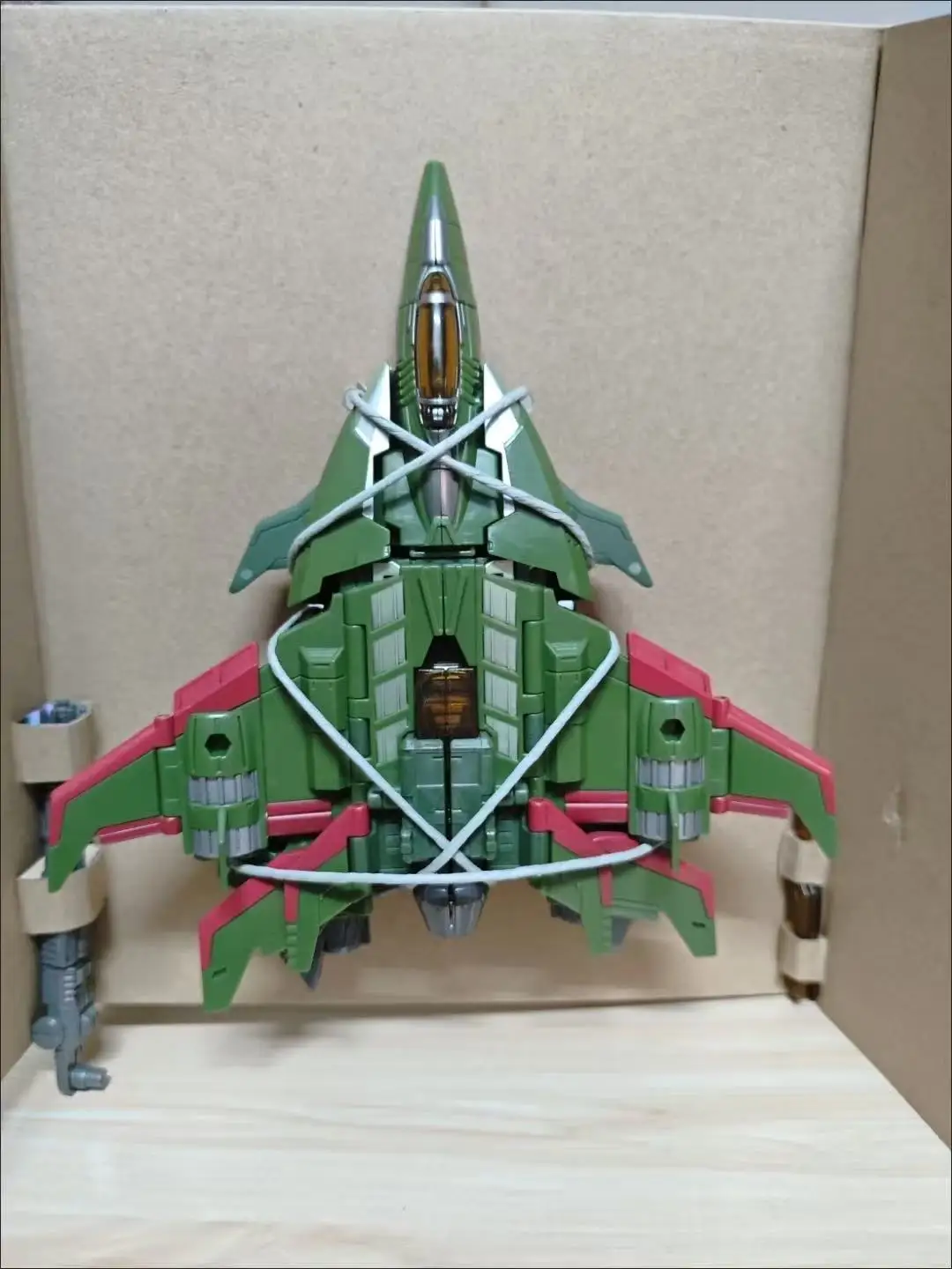 Auf Lager Hasbro Transformation Toys Legacy Evolution Skyquake Leader Prime Universe Prime Actionfigur Anime Geschenkkollektion