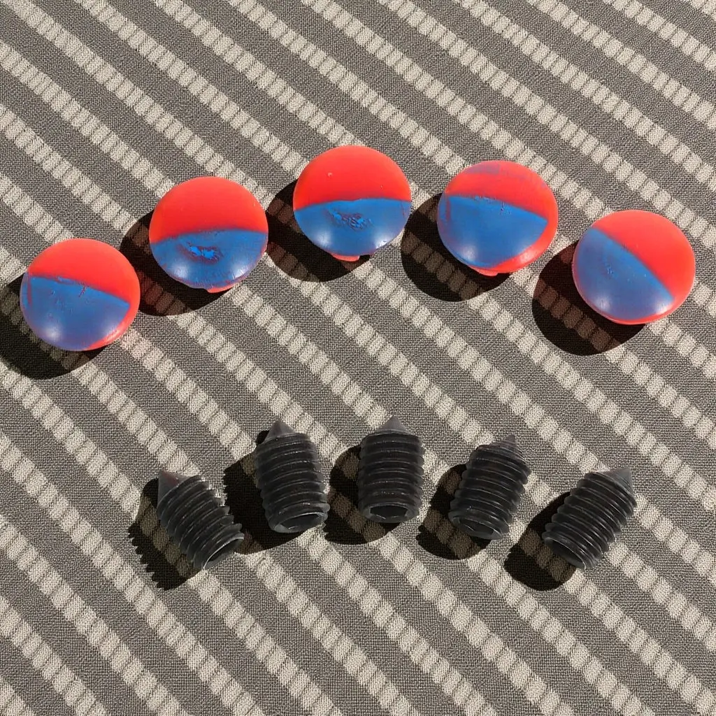 

5Pcs Kitchen Sink Hole Plug Caps Red Blue Hot Cold Water Faucet Cover Universal Fit Sink Tap Hole Stopper Easy Installation